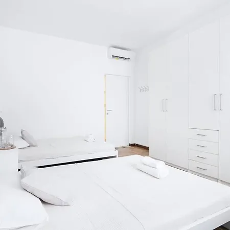 Easylife - Beautiful In Porta Romana *